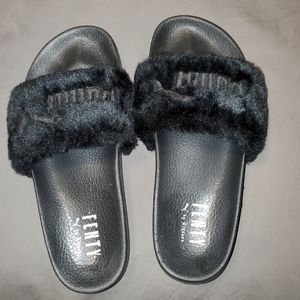 Fenty Puma Black Fuzzy Slides
